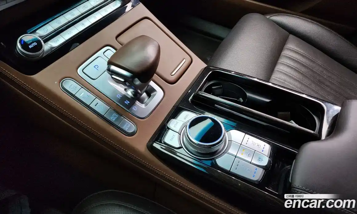 Genesis G90 2021 3.8 Автомат в Москве № 27497, фото 15