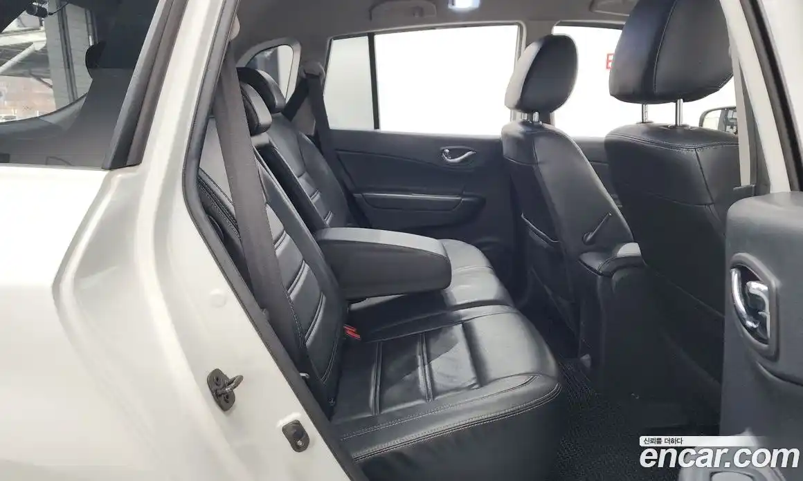 Renault QM5 2014 2.0 Автомат в Москве № 275982, фото 17