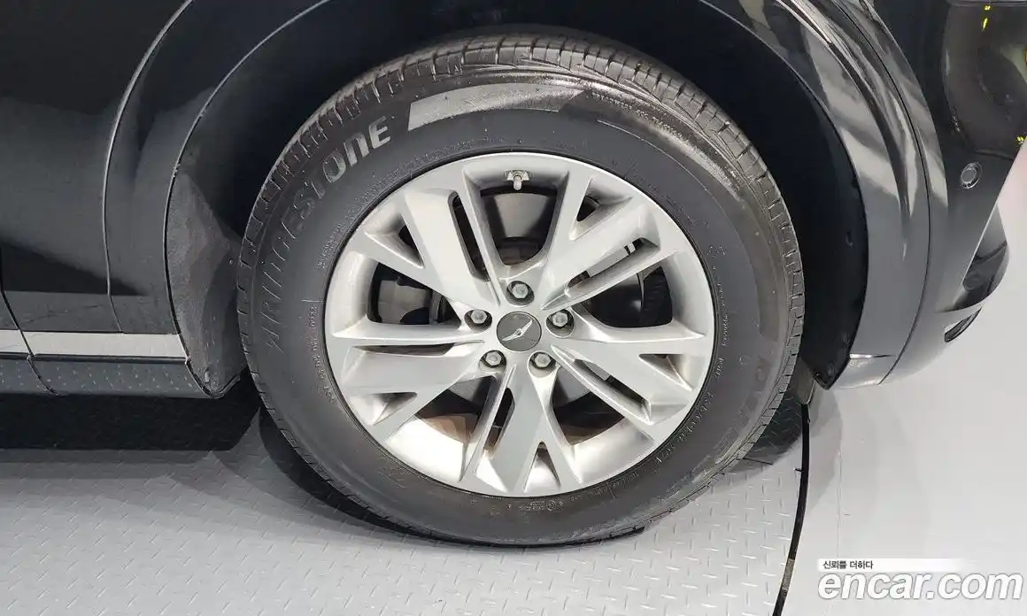 Genesis GV70 2023 2.5 Автомат в Москве № 27616, фото 17