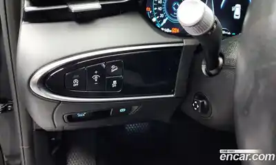 Genesis GV70 2023 2.5 Автомат в Москве № 27616, миниатюра 3