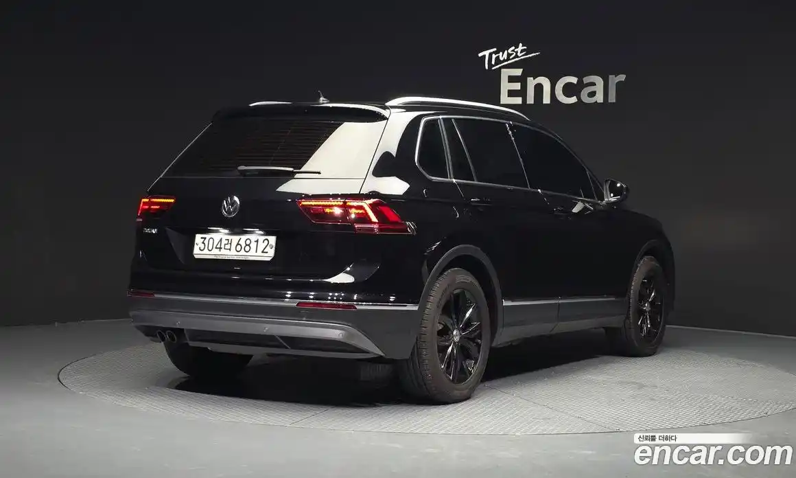 Volkswagen Tiguan 2020 2.0 Автомат в Москве № 277516, фото 16