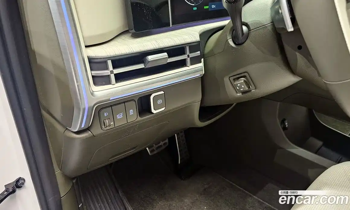 Hyundai Santa Fe 2024 1.6 Автомат в Москве № 279347, фото 20