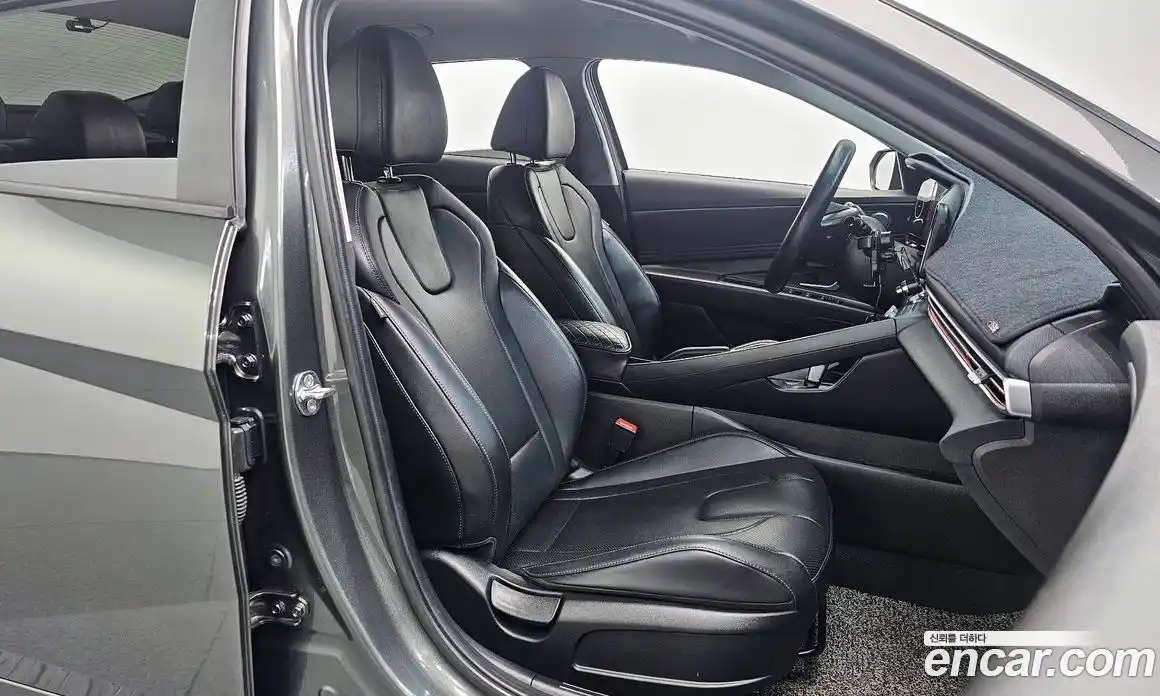 Hyundai Avante 2021 1.6 Автомат в Москве № 284188, фото 7