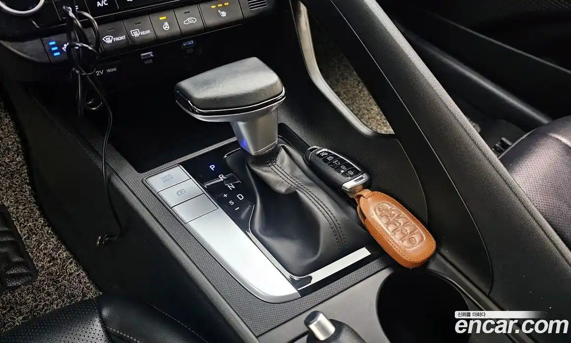 Hyundai Avante 2021 1.6 Автомат в Москве № 284188, фото 9