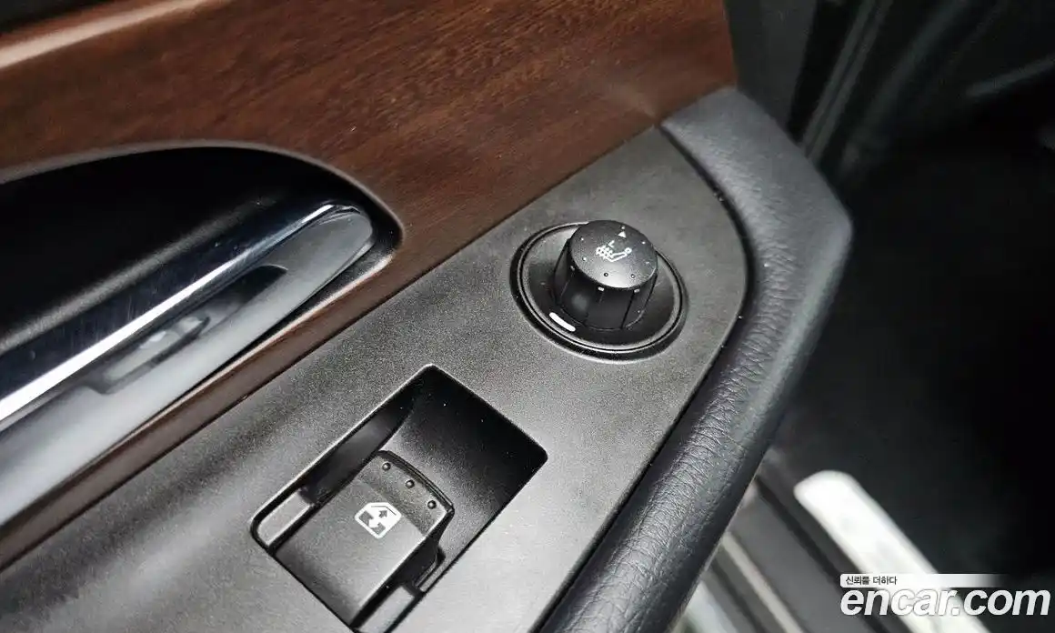 SsangYong Rexton 2013 2.0 Автомат в Москве № 28473, фото 14