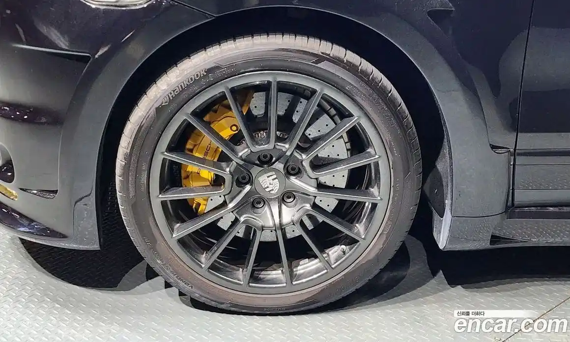 Porsche Cayenne 2011 4.8 Автомат в Москве № 296864, фото 20