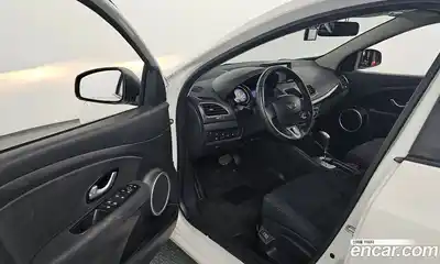 Renault SM3 2015 1.6 Автомат в Москве № 299223, миниатюра 9