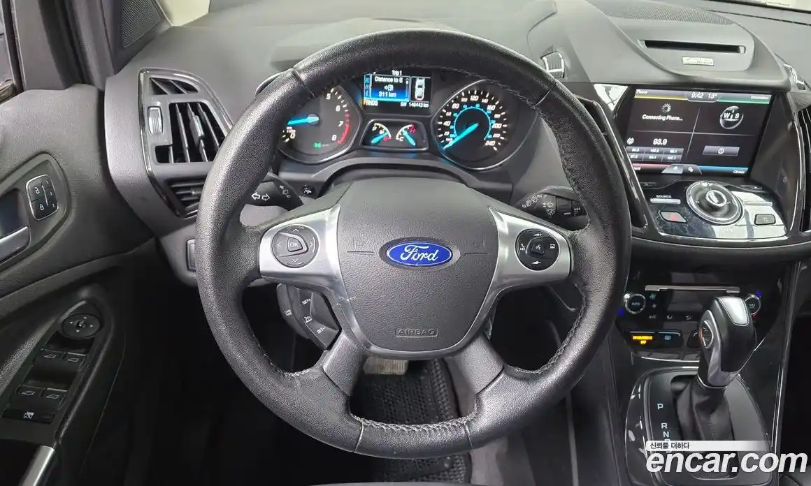 Ford Escape 2015 2.0 Автомат в Москве № 304313, фото 1