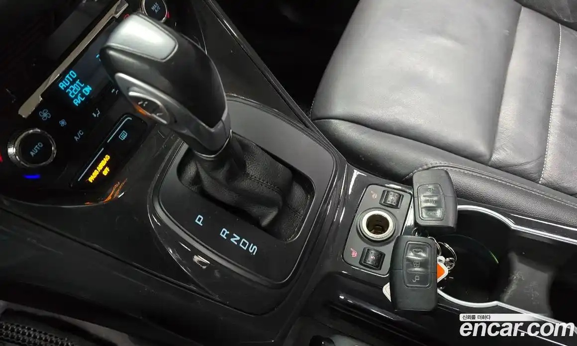 Ford Escape 2015 2.0 Автомат в Москве № 304313, фото 20