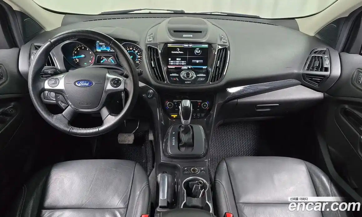 Ford Escape 2015 2.0 Автомат в Москве № 304313, фото 7