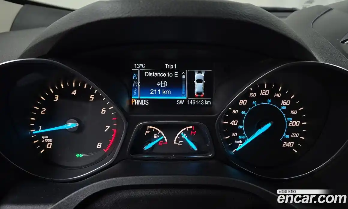 Ford Escape 2015 2.0 Автомат в Москве № 304313, фото 10