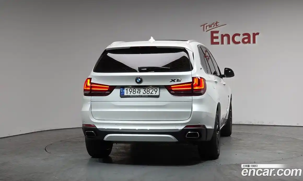BMW X5 2018 2.0 Автомат в Москве № 304681, фото 8