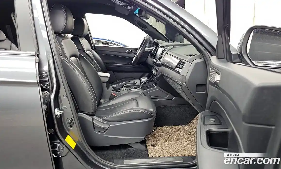 SsangYong Rexton 2023 2.2 Автомат в Москве № 30491, фото 4