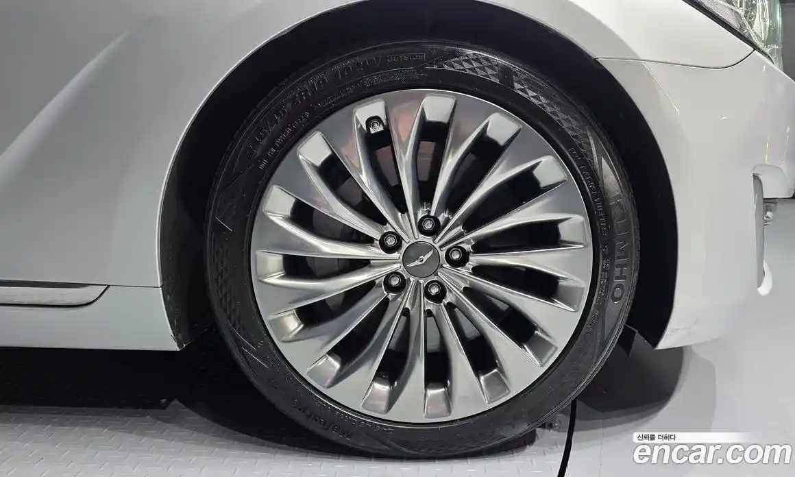 Genesis EQ900 2016 3.3 Автомат в Москве № 309100, фото 9