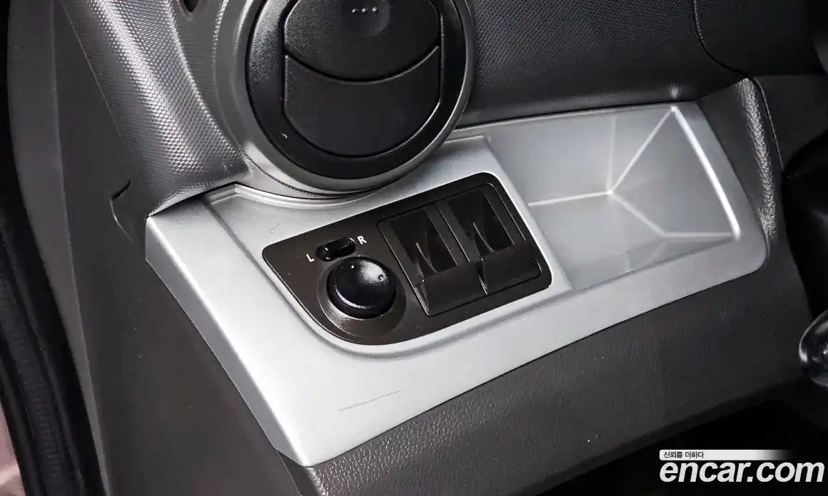 Chevrolet Spark 2012 1.0 Автомат в Москве № 315159, фото 3