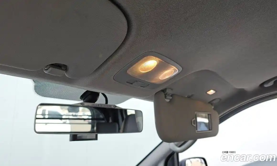 Hyundai Starex 2017 2.5 Автомат в Москве № 319269, фото 20