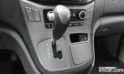 Hyundai Starex 2017 2.5 Автомат в Москве № 319269, миниатюра 3