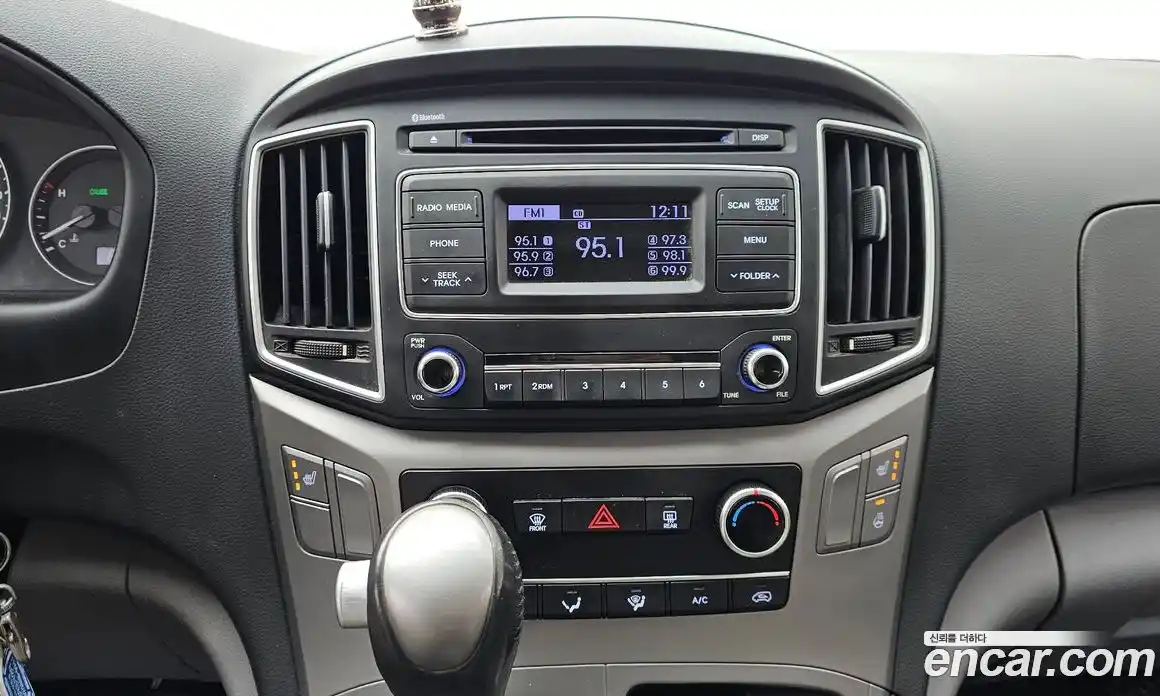 Hyundai Starex 2017 2.5 Автомат в Москве № 319269, фото 7