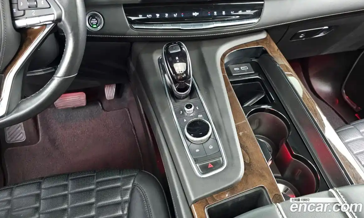 Cadillac Escalade 2021 6.2 Автомат в Москве № 320939, фото 10