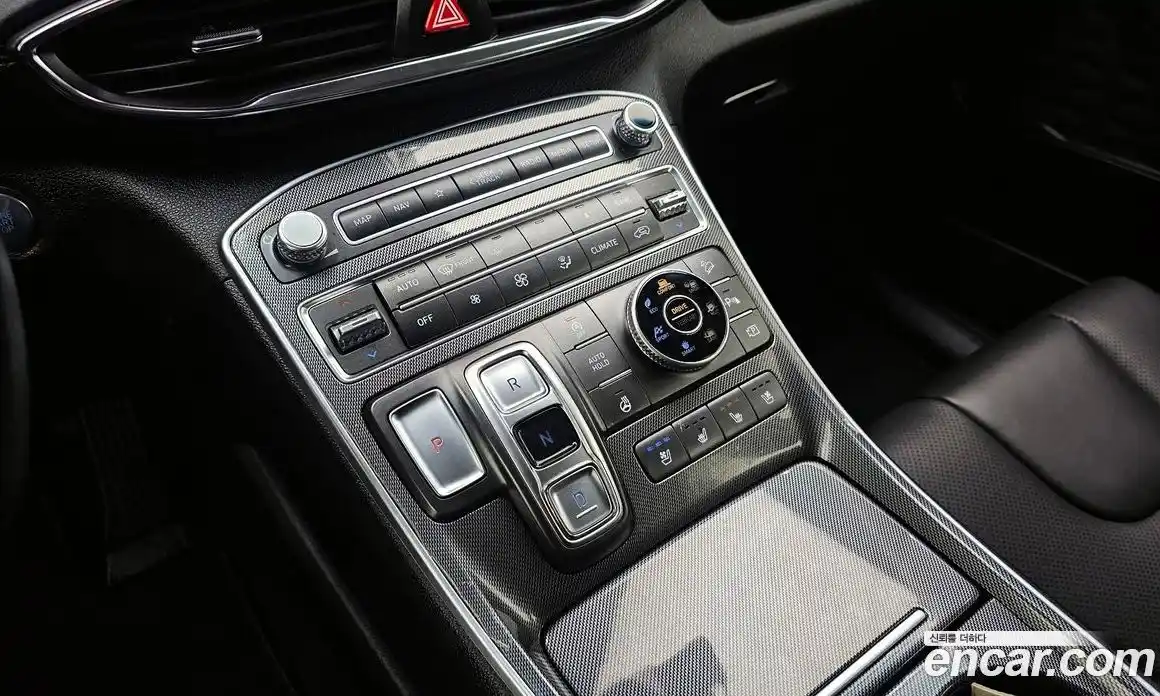 Hyundai Santa Fe 2021 2.2 Автомат в Москве № 331146, фото 14