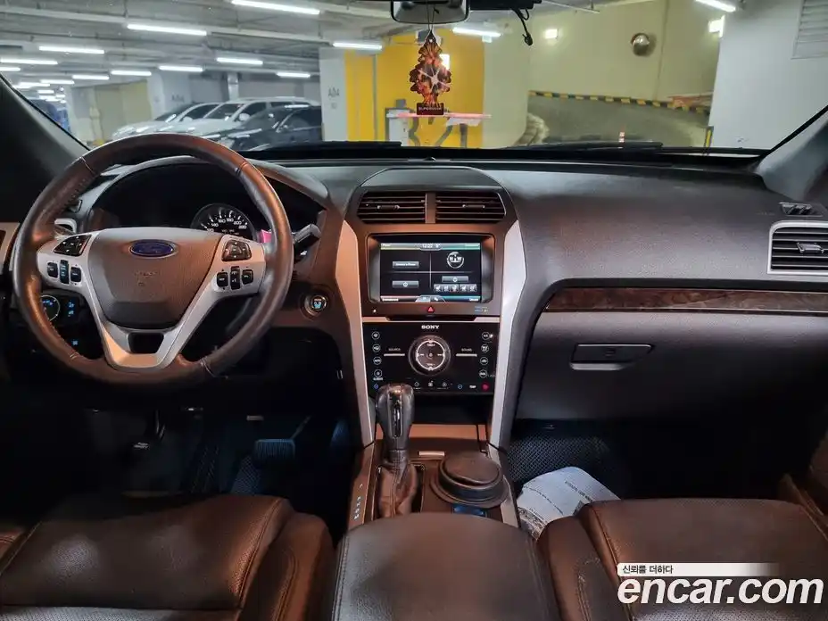 Ford Explorer 2015 3.5 Автомат в Москве № 335386, фото 3