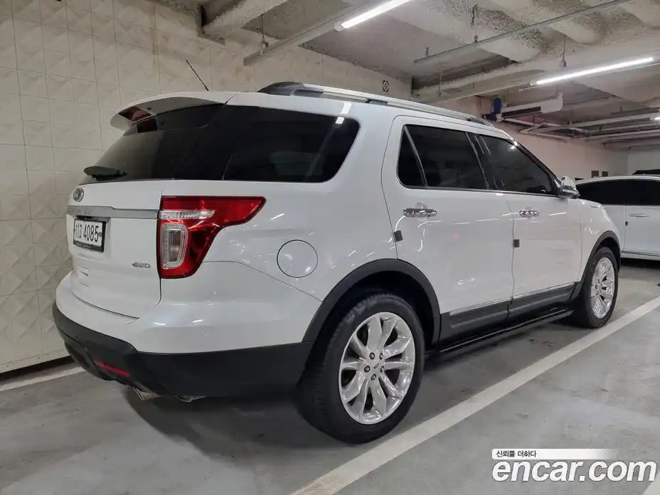 Ford Explorer 2015 3.5 Автомат в Москве № 335386, фото 6