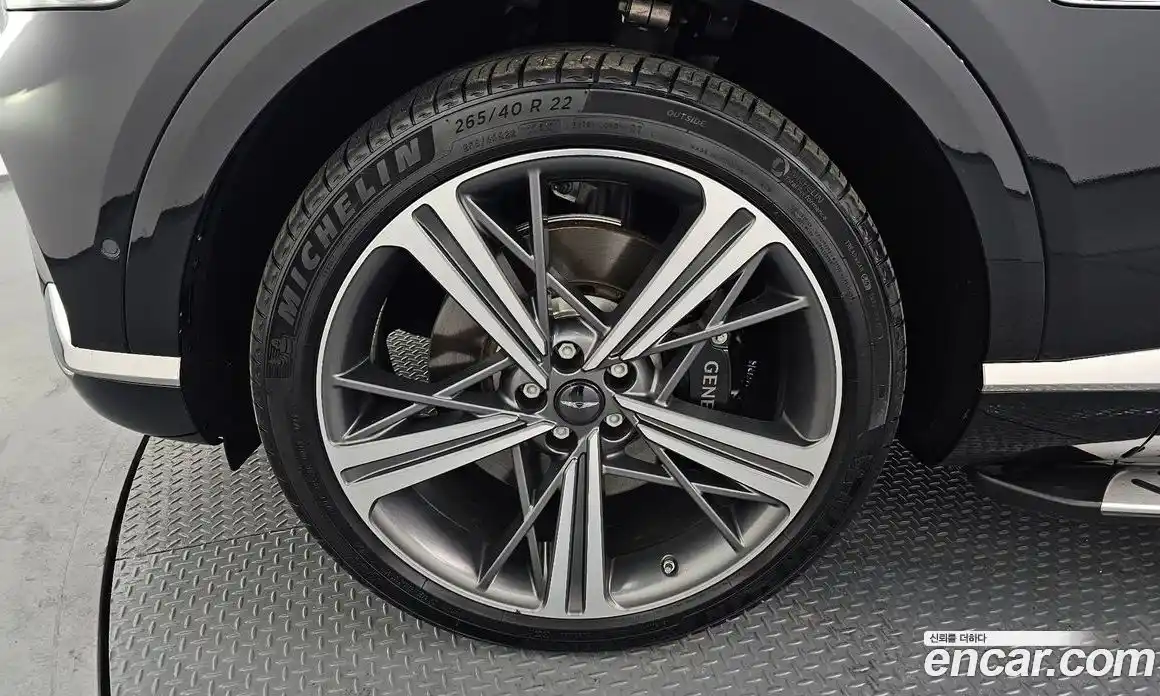 Genesis GV80 2024 2.5 Автомат в Москве № 339429, фото 15