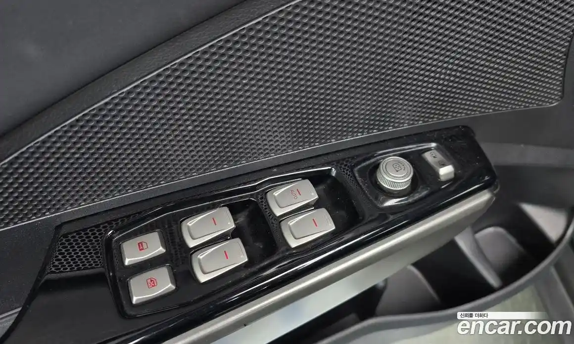 SsangYong TIBOLI 2018 1.6 Автомат в Москве № 34811, фото 14