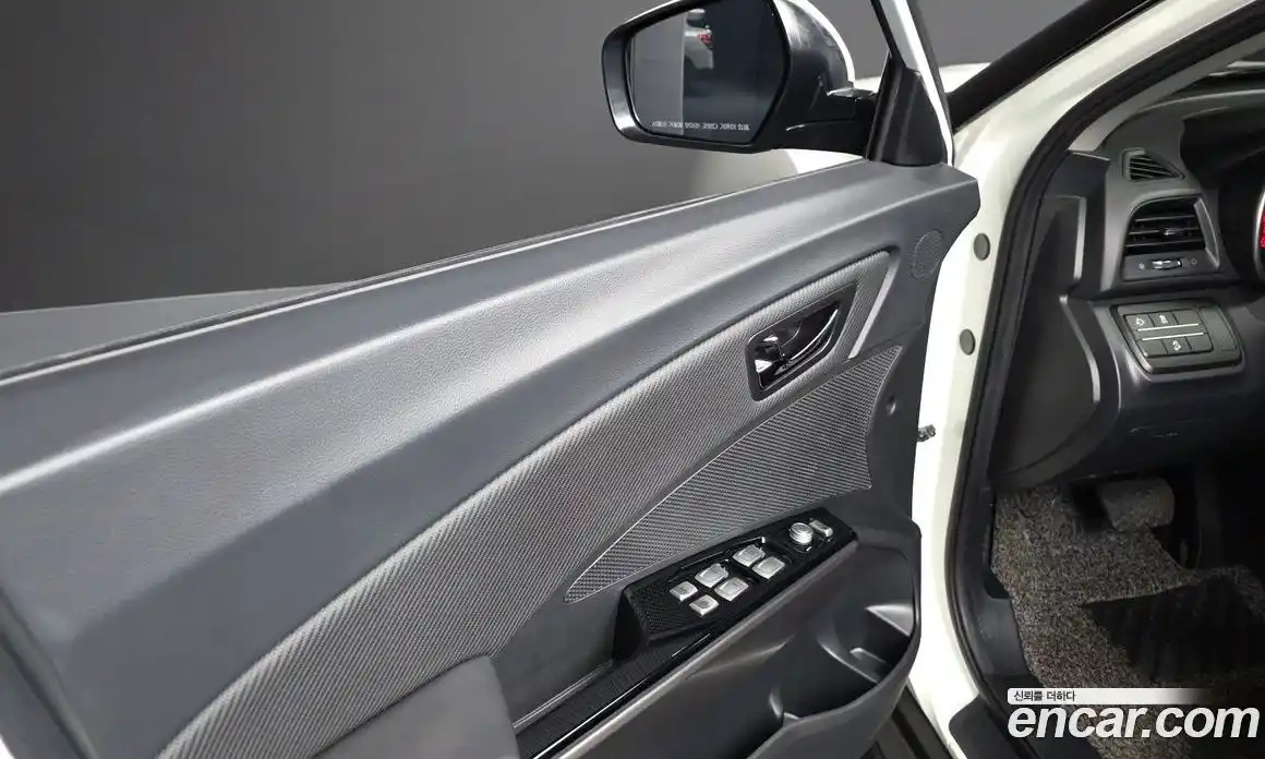 SsangYong TIBOLI 2019 1.6 Автомат в Москве № 35345, фото 17