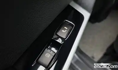 SsangYong Korando 2019 2.2 Автомат в Москве № 36358, миниатюра 10