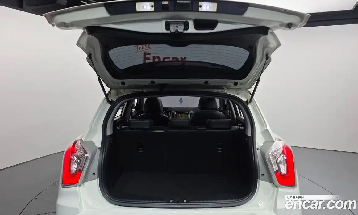 SsangYong TIBOLI 2015 1.6 Автомат в Москве № 36453, фото 15