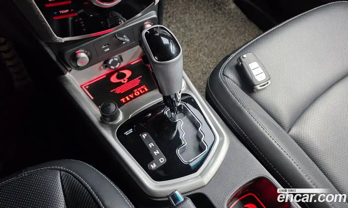 SsangYong TIBOLI 2015 1.6 Автомат в Москве № 36453, фото 10