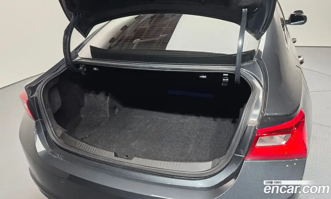 Chevrolet Malibu 2017 1.5 Автомат в Москве № 38081, фото 10