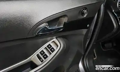 Chevrolet Orlando 2012 2.0 Автомат в Москве № 40288, миниатюра 2