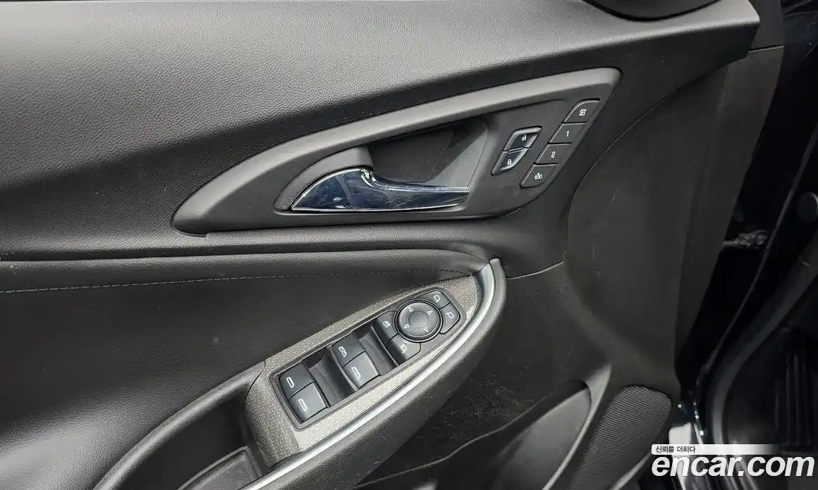 Chevrolet Malibu 2017 2.0 Автомат в Москве № 40372, фото 14