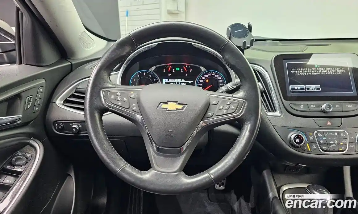 Chevrolet Malibu 2017 2.0 Автомат в Москве № 40372, фото 3