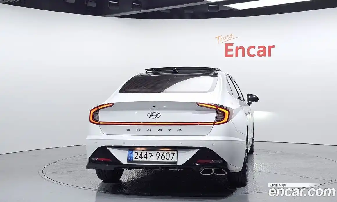 Hyundai Sonata 2022 1.6 Автомат в Москве № 48686, фото 6