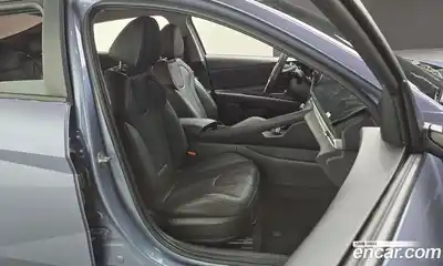 Hyundai Avante 2024 1.6 Автомат в Москве № 49516, миниатюра 2