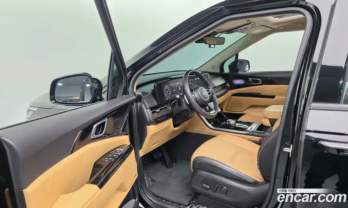 Kia Canival 2023 2.2 Автомат в Москве № 50987, фото 15