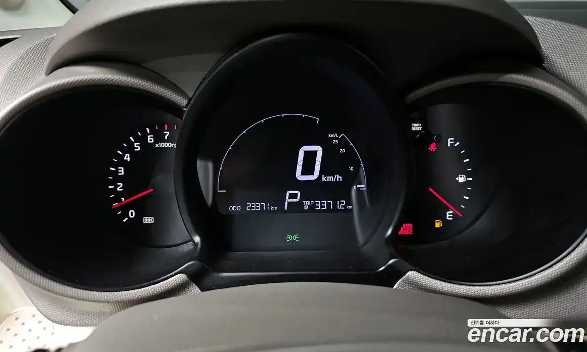 Kia Ray 2012 1.0 Автомат в Москве № 53316, фото 6