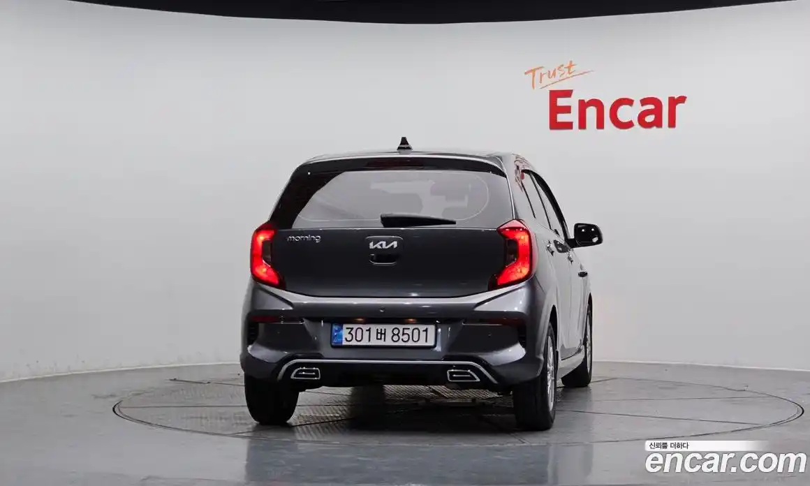 Kia Morning 2023 1.0 Автомат в Москве № 54522, фото 12
