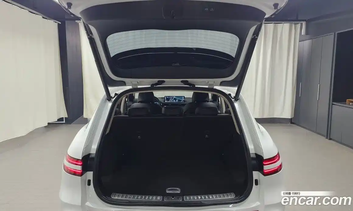 Genesis GV70 2022 2.5 Автомат в Москве № 59323, фото 18