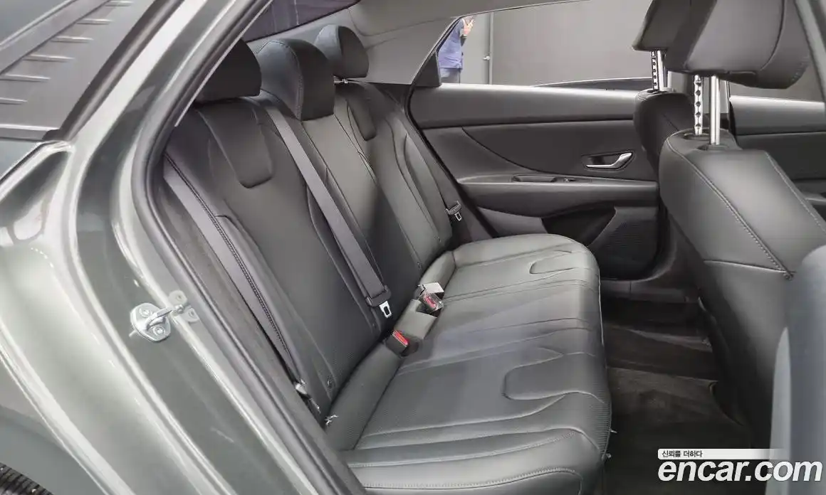 Hyundai Avante 2021 1.6 Автомат в Москве № 6350, фото 14