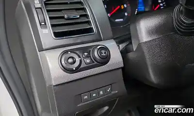 Chevrolet Captiva 2016 2.0 Автомат в Москве № 65377, миниатюра 3