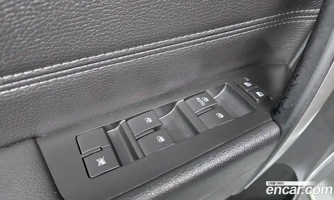 Chevrolet Captiva 2016 2.0 Автомат в Москве № 65377, фото 7