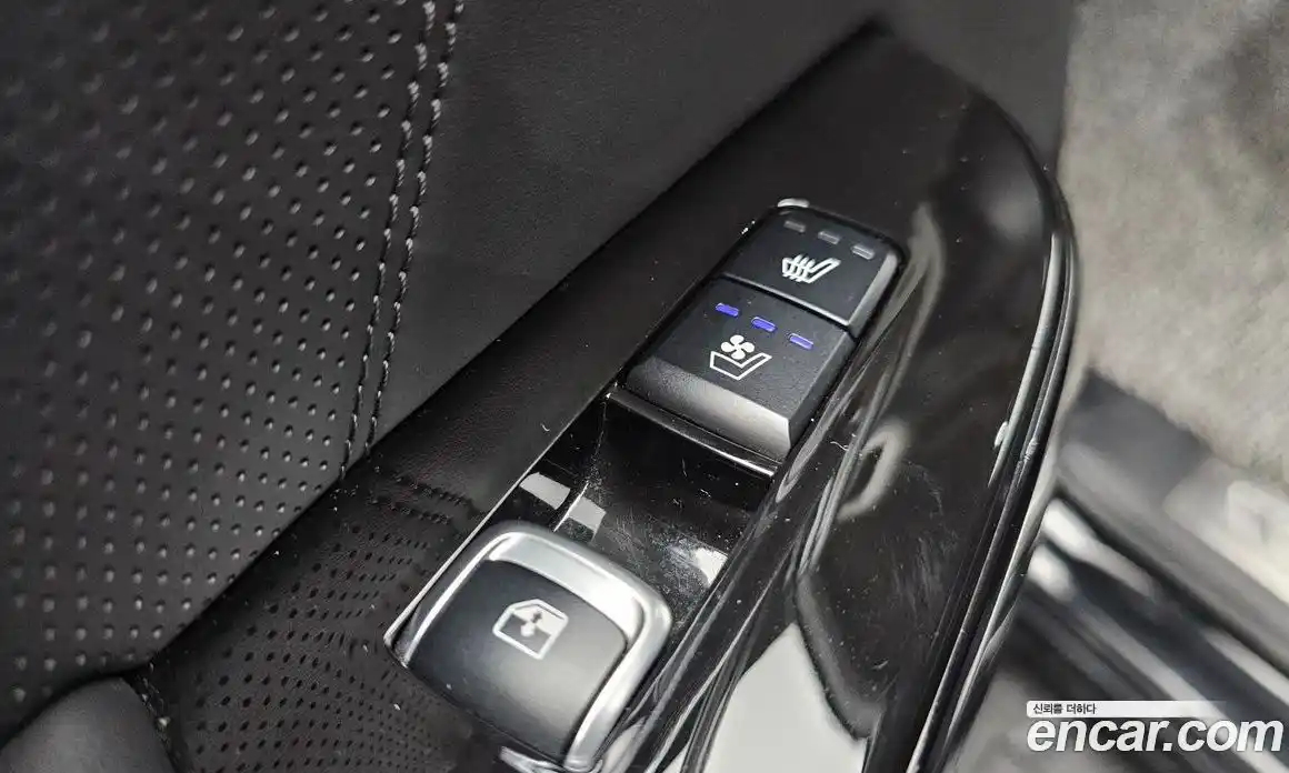 Kia Mohave 2021 3.0 Автомат в Москве № 7135, фото 20