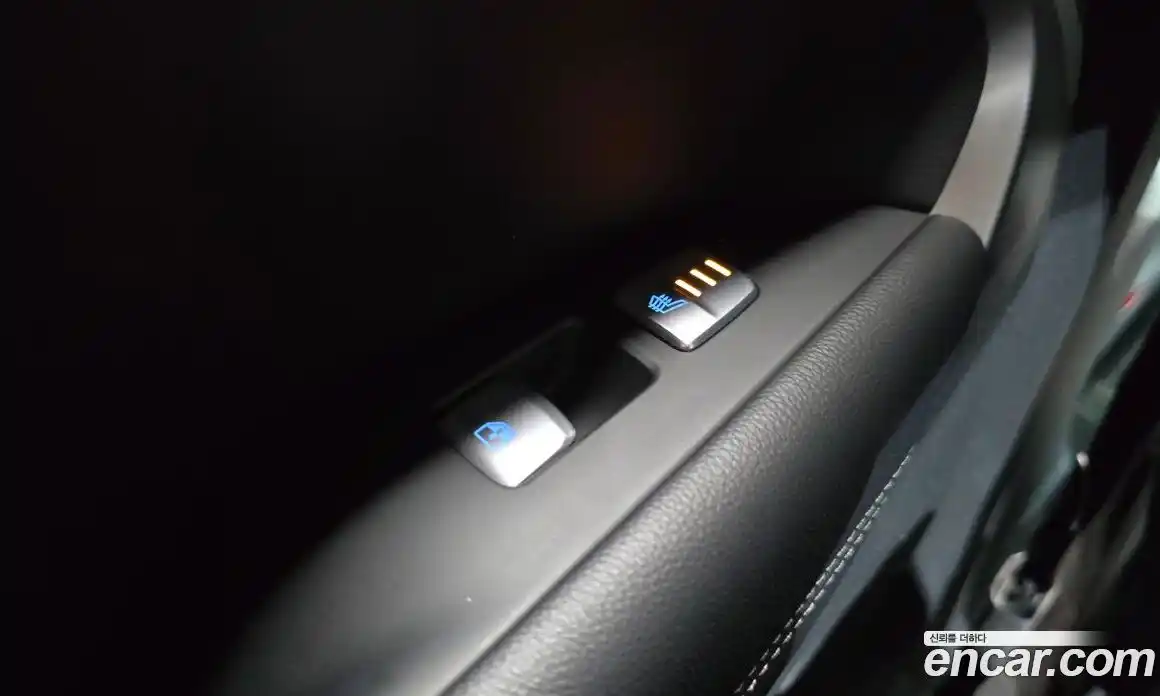 Genesis G70 2023 2.0 Автомат в Москве № 83298, фото 13