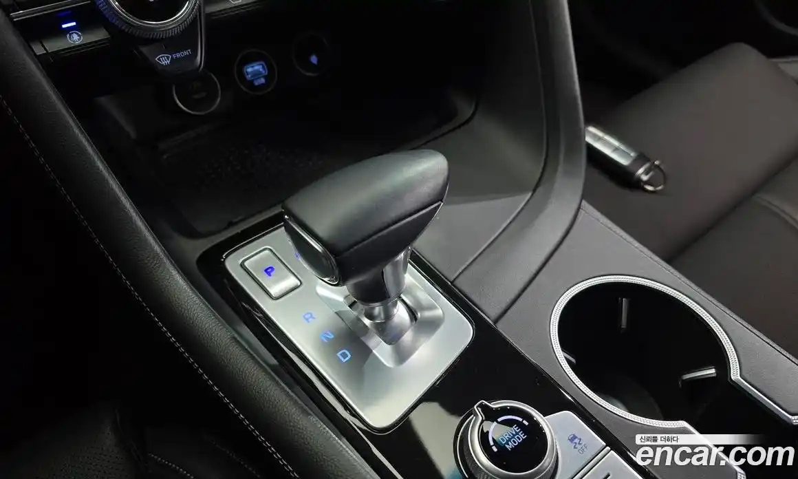 Genesis G70 2023 2.0 Автомат в Москве № 83298, фото 20