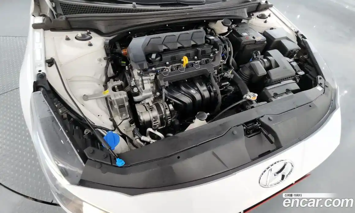 Hyundai Avante 2021 1.6 Автомат в Москве № 91507, фото 13