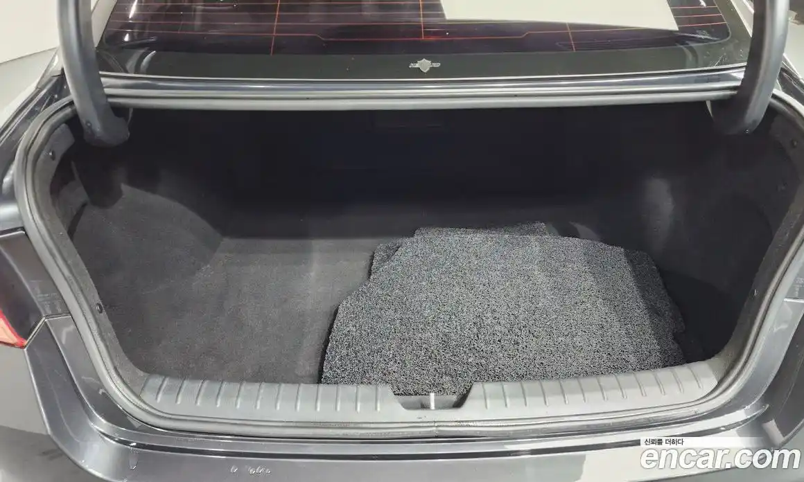 Kia K5 2018 2.0 Автомат в Москве № 9713, фото 17